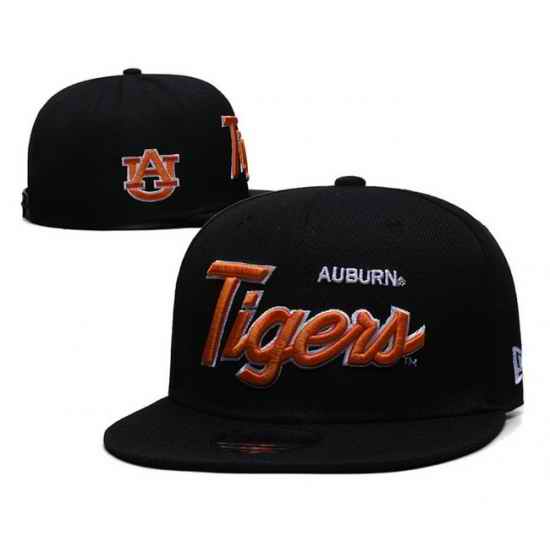 NCAA Snapback Cap 26H Y591