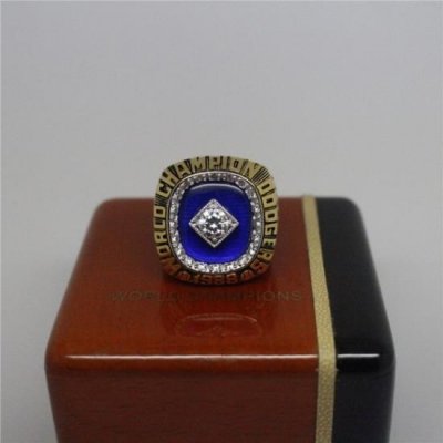 1988 MLB Championship Rings Los Angeles Dodgers World Series Ring