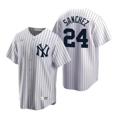 Mens Nike NeW York Yankees 24 Gary Sanchez White CooperstoWn Collection Home Stitched Baseball Jerse