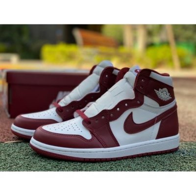 AIR JORDAN 1 RETRO HIGH OG DZ5485  160