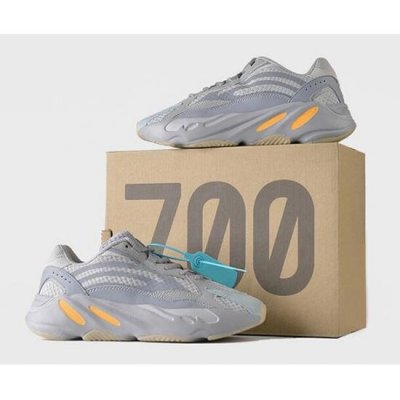 Yeezy 700 Men Shoes 006